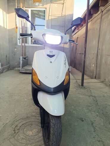 електрически скутер: Скутер Yamaha, 125 куб. см, Бензин, Б/у