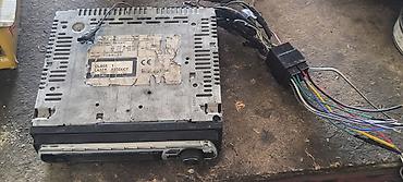 mono block: Автомагнитола Sony CDX-GT310 - Форматы: CD/MP3/WMA (поддержка — 6