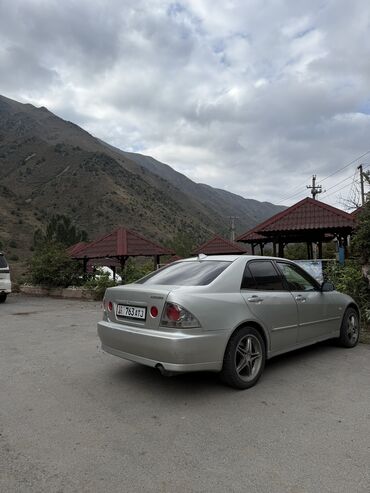 продаю тайота альфард: Toyota Altezza: 2003 г., 2 л, Автомат, Бензин, Седан
