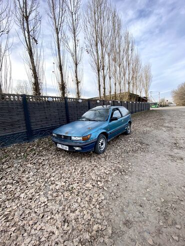 машина мусо: Mitsubishi Colt: 1991 г., 1.5 л, Механика, Бензин