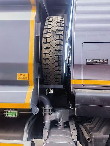 Грузовики: Грузовик, Howo, Новый — 2