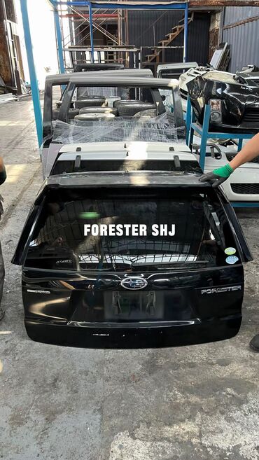 Крышки багажника и комплектующие: Крышка багажника Toyota, Б/у, Оригинал — 13