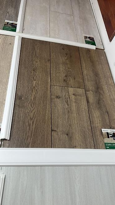 Döşəmə: Məhsul: Taxta naxışlı laminat döşəmə panelləri Təsvir: - Təbii ağac — 4