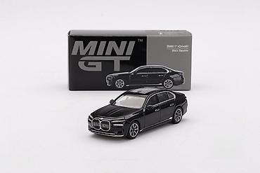 bmx rog: ⚡ BMW i7 xDrive60 – Black Sapphire – MiniGT 1:64 MiniGT BMW i7 — 1