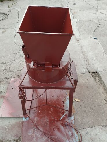 Другая автоэлектроника: Продаю универсальную дробилку цена 23.500 тысяч сом — 1