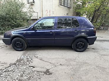 Volkswagen: Volkswagen Golf: 1994 г., 1.6 л, Механика, Бензин, Хэтчбэк — 2