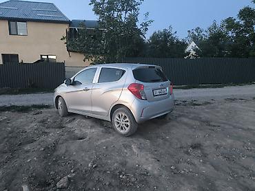 spark 2016: Chevrolet Spark: 2021 г., 1 л, Автомат, Бензин, Универсал — 4