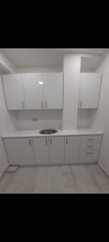 Sifarişlə mətbəx mebeli: Sifarişlə mətbəx dəsti, MDF, Kredit yoxdur, Pulsuz çatdırılma — 12