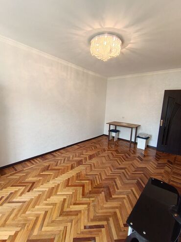 Köhnə tikili: Bakı, Əhmədli, 2 otaqlı, Köhnə tikili, m. Həzi Aslanov, 60 kv. m — 14