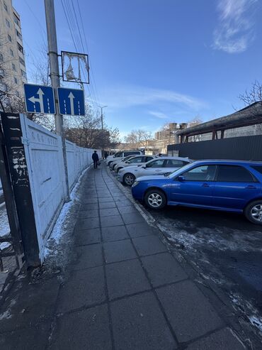 Медицинские центры: Продаю Стоматологический центр, 523 м², 8+, Без оборудования,1 линия — 3