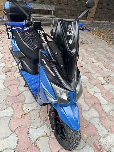 Скутеры: Продаю синий самурайчик💙 2025года😍🤍 165ти кубовыйй🔥🤍 пробег 4200км😍 — 2