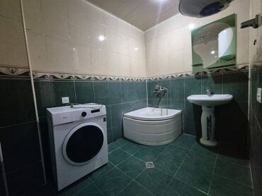 Uzunmüddətli kirayə mənzillər: Nizami rayonu,Neftçilər metrosu,Start idman kompleksinin yanında,16 — 7