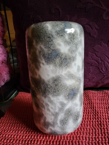 Ostali kućni dekor: Vaza nova porcelanska 70,80te. Visina. 16,5cm. Gornji — 3