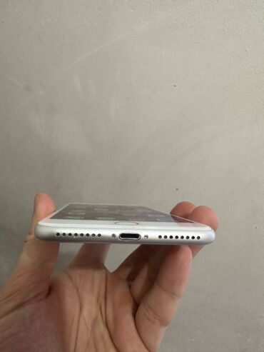 Apple iPhone: IPhone 7 Plus, Новый, 128 ГБ, Серебристый, Чехол, Зарядное устройство, Кабель, 100 % — 4
