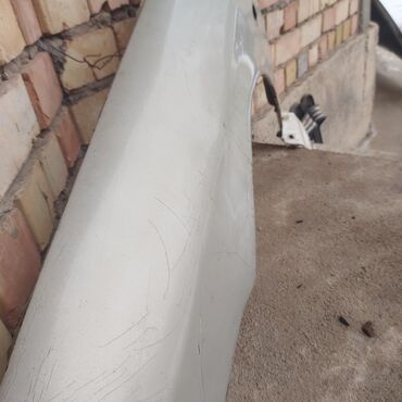 Другие автозапчасти: Hyundai Sonata 2002 жыл 
2 литр автомат коробка 
Мотор заводской газ — 23