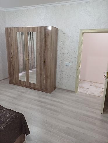 Günlük kirayə evlər: 106 kv. m, 3 otaqlı — 17