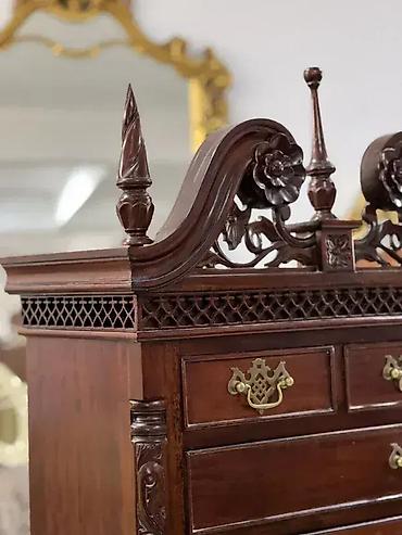 setalice za odrasle: Stilska komoda (7 dana) – Šipendejl, Odlično stanje 🌟 Širina: 63 cm — 4