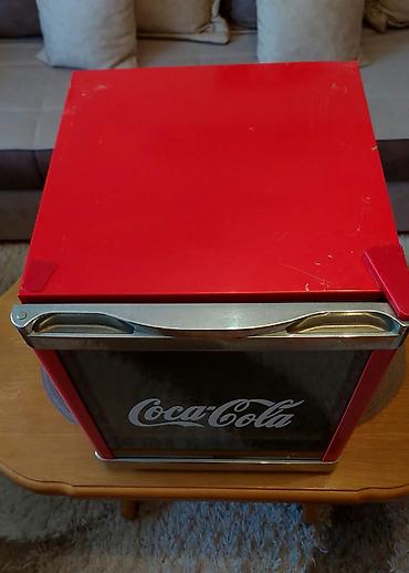 Frižideri: Mini frižider Coca-Cola - Mini frižider Coca Cola (Koka Kola) donešen — 6