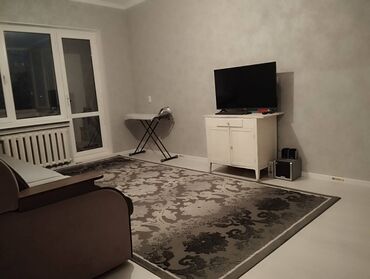 квартира чолпон: 2 комнаты, 50 м², 105 серия, 5 этаж, Косметический ремонт