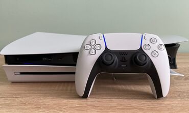 playstation store baku: Sony PS5 1TB təcili satılır 3ay əvvəl alınıb təzə kimidi, nöqtə cızığı
