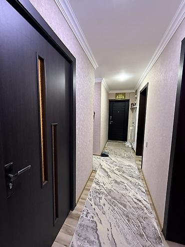 квартира посуточно: 3 Otaq Daş bina orta blok 1ci mərtəbə. Sumqayıt 2 ci mikrayon pioner — 9