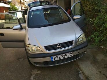 Opel Zafira: 1.8 l. | 2001 έ. | 300000 km. Πολυμορφικό