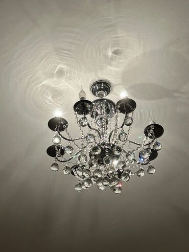 Sandıqlar: Çılçıraq, 6 lampa, Metal