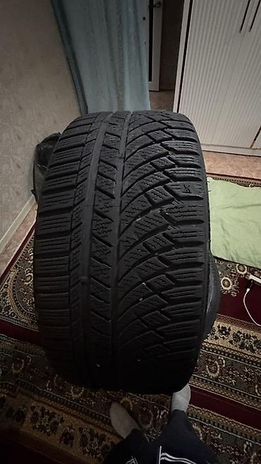 Шины и диски: Комплект из 4 автомобильных шин. Характеристики по фото: - Тип — 5