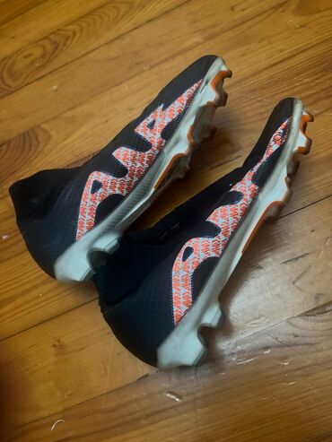 спорт товары: Butslar Nike, Ölçü: 42, Yeni