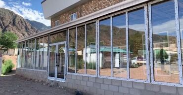 Готовые пластиковые окна: Готовое пластиковое окно, Тип окна: Витражные, Декоративные особенности: Другие особенности, Новый, Бесплатная установка, Без рассрочки — 7