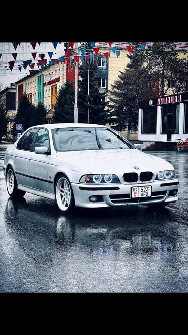 набор ключей фото: BMW 5 series: 2001 г., 3 л, Автомат, Бензин, Седан