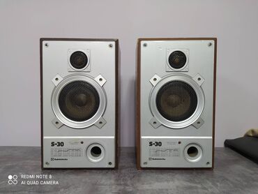 музыкальный центр aiwa: Продаю недорого колонки S30 есть и другие колонки