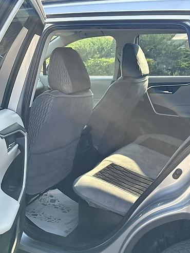 тайота: Toyota RAV4: 2021 г., 2.5 л, Автомат, Бензин, Кроссовер — 6