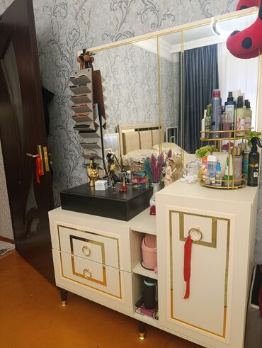 Yataq otağı dəstləri: İkinəfərlik çarpayı, Dolab — 3