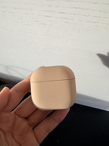 Наушники: Новый эйрподс 4 поколения оригинал ! Пару раз носила получала в — 3
