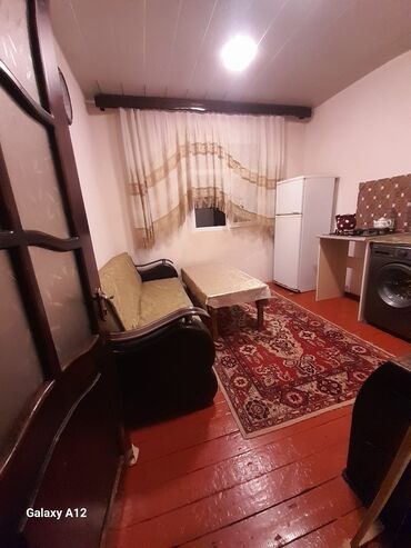 Информатика: 3 комнаты, Новостройка, 200 м²