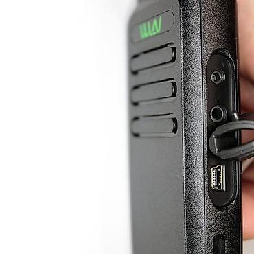 usb фонарик: WLN KD-C1 – ультракомпактная радиостанция UHF-диапазона. Данная модель — 2