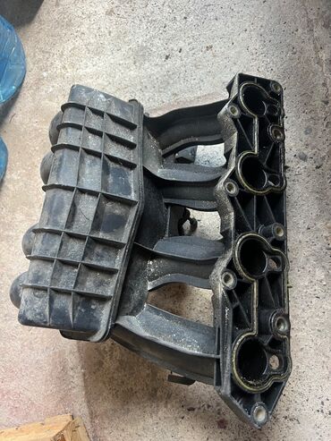 Motor üçün digər detallar: Mersedes c class 1.8 mühərrik. + başqa ehtiyyat hissələridə var — 15