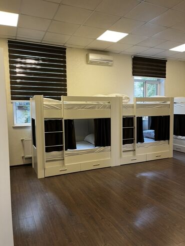 Kirayə kommersiya daşınmaz əmlakı: Hostel içəri şəhər metrosunun tam yanında yerləşir. Hər günlük