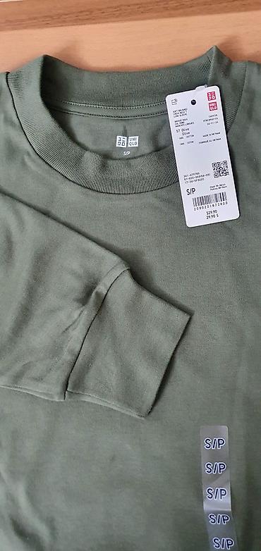 кокон юникло: Унисекс базовые вещи UNIQLO: 1) Лонгслив Soft Brushed Crew Neck T — 3