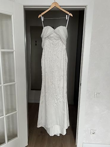 zara hm: Свадебное платье в белом цвете -Силуэт: полуприлегающий, мягкое — 2
