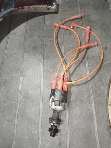 Панели, обшивки: - МКПП (механическая коробка передач) в сборе с кулисой/приводом — 14