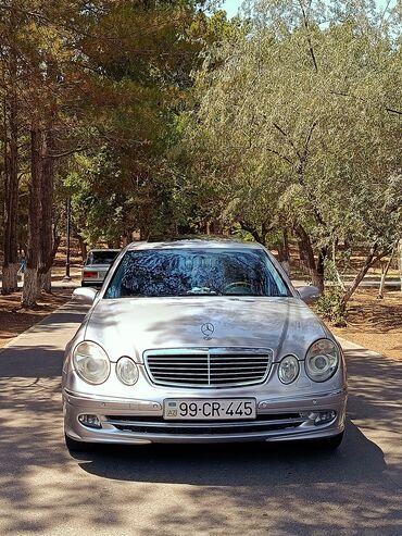 Mercedes-Benz 270: 2.7 л | 2004 г. Универсал
