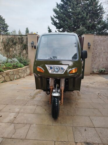 Yük maşınları: Yükdaşıma üçün üçtəkərli motosikl (kabinli, bortlu platforma) - Gövdə — 4