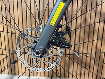 Road bikes: CUBE gravel velosipedi - Çərçivə: yüngül alüminium, daxili kabel — 18