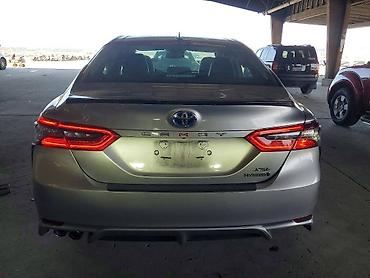 corolla 2022: Toyota Camry: 2023 г. — 6