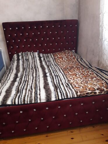 taxt uzluyu: Taxt 130₼. 

 Matras var ünvan Ramana Zəhra04. ⁴²¹⁶