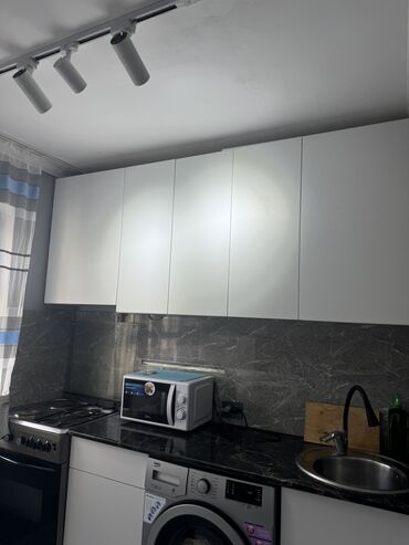 дом военной антоновка: 1 комната, 35 м², 105 серия, 3 этаж, Евроремонт
