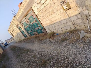 Həyət evləri və villaların satışı: 4 otaqlı, 6 kv. m, Kredit yoxdur, Təmirsiz — 1