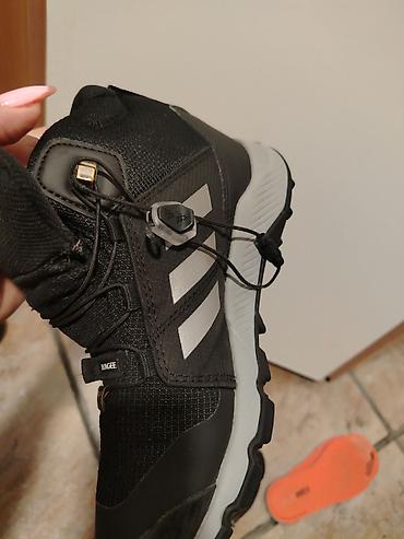 pepco zimski kombinezon za bebe: Adidas Terex Goroteks kao nove nošene par puta broj 33 — 2